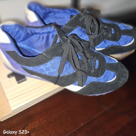 Coach sneakers size 6.5 - Picture 4 of 5